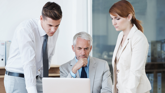 How Can Employers Identify Hazards for Lone Workers? 