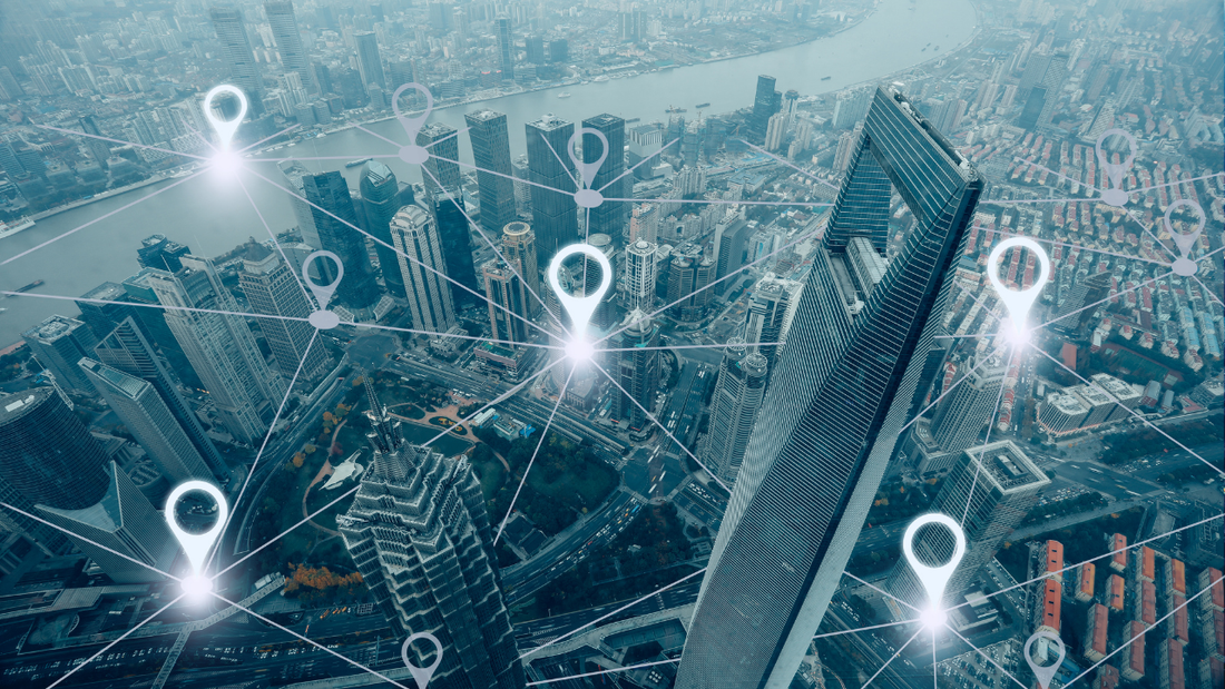 How Can GPS Tracking Improve Safety for Field Employees? 