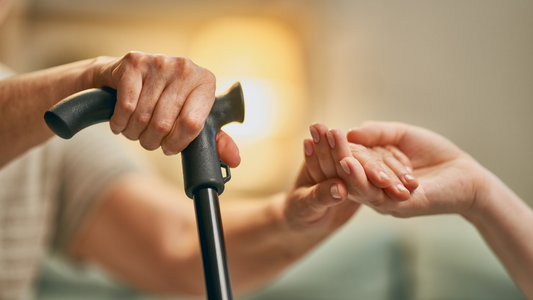 How Can Home Alert Systems Support Elderly People With Balance Disorders? 