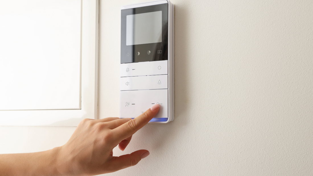 How Can Home Safety Systems Support Seniors Living Completely Alone? 