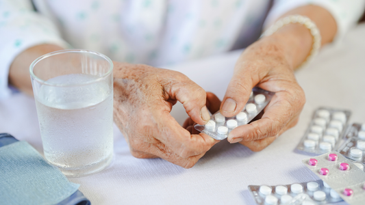 How Can Seniors Manage Health Emergencies When Alone? 