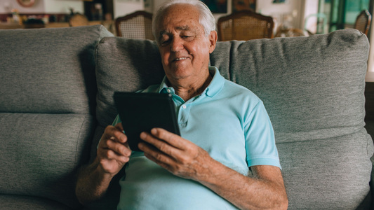 How Can Technology Reduce Loneliness for Elderly Parents? 
