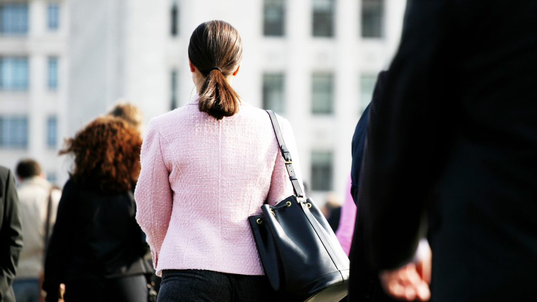 How Can Wearable Alarms Support Women During Early-Morning or Late-Night Commutes? 