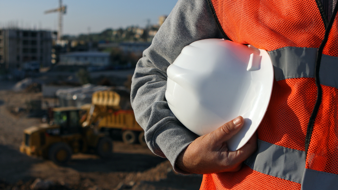 How Do Panic Alarms Protect Lone Workers in Emergencies? 