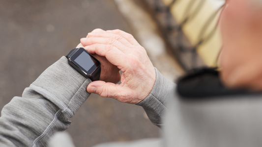 How Do Personal Alarms Differ From Mobile Emergency Apps? 