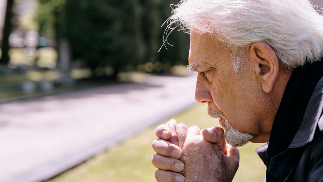 How Does GPS Tracking Reduce Wandering Risks for Dementia Patients? 