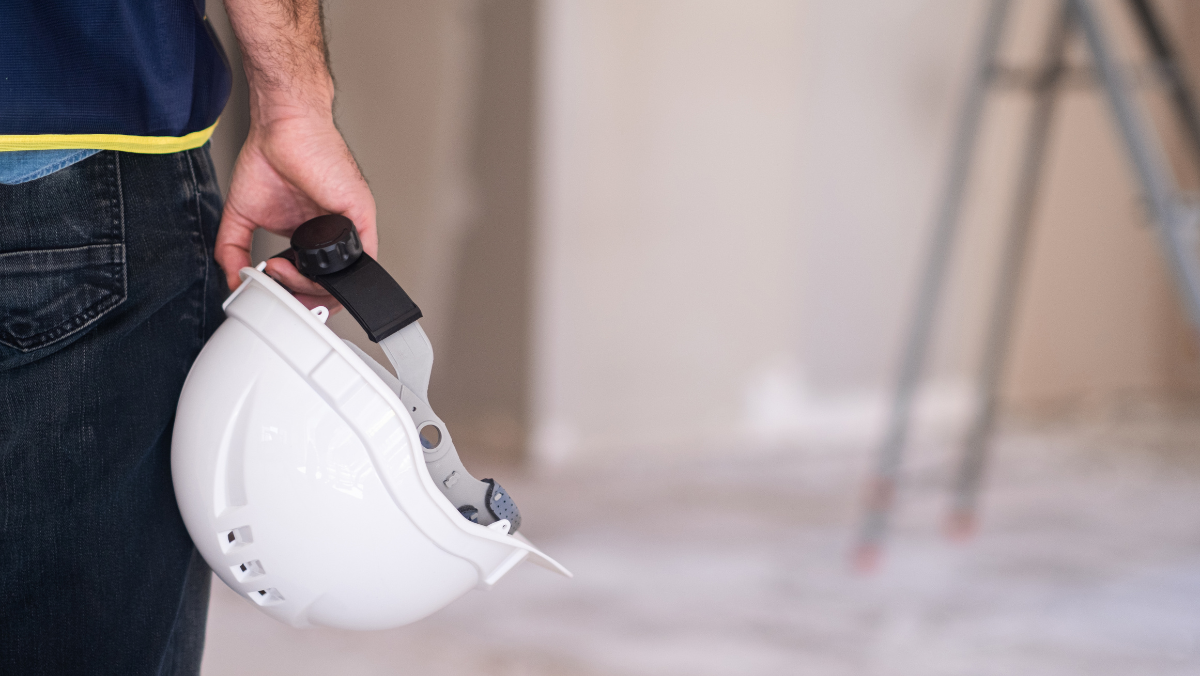 Importance of Lone Worker Safety: Protecting Employees in Isolated Rol.