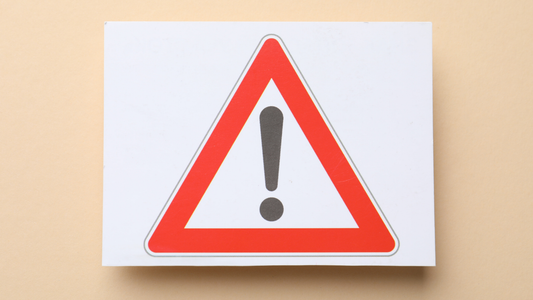 What Are the Early Warning Signs That a Lone Worker Is at Risk? 