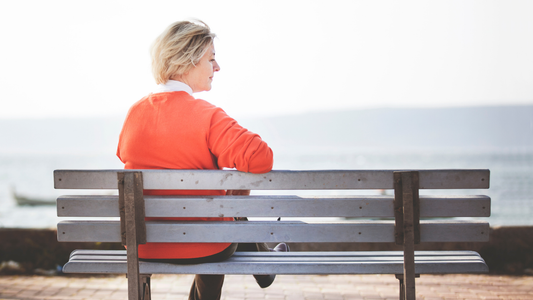 What Are the Emotional Challenges of Living Alone for Seniors and How Can Families Help? 