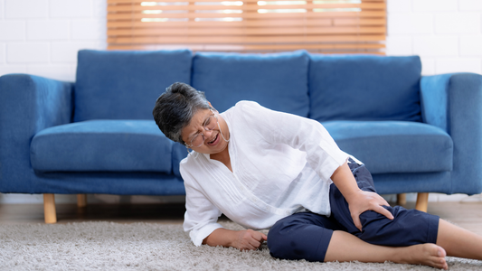 What Are the Risks of Delayed Emergency Response for Elderly People Living Alone? 