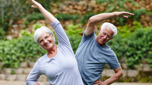 What Makes a Simple Emergency Watch Suitable for Active Seniors? 