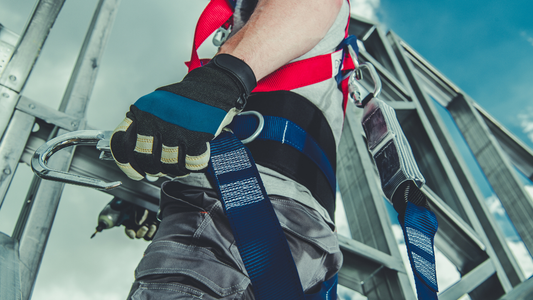 What Safety Measures Should Lone Workers Take on the Job