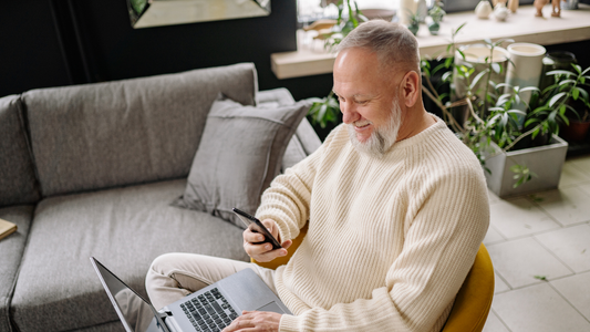 Why Ease of Use Is the Main Factor in Choosing a Senior Safety Device? 