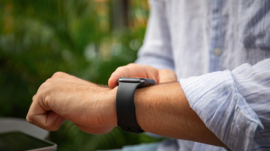 Why a Simple Fall Detection Watch May Be Better Than a Complicated Smartwatch? 